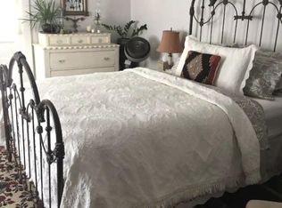 555 Garcia St, Santa Fe, NM 87505