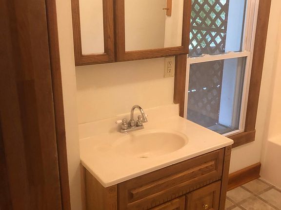 Private bath off master