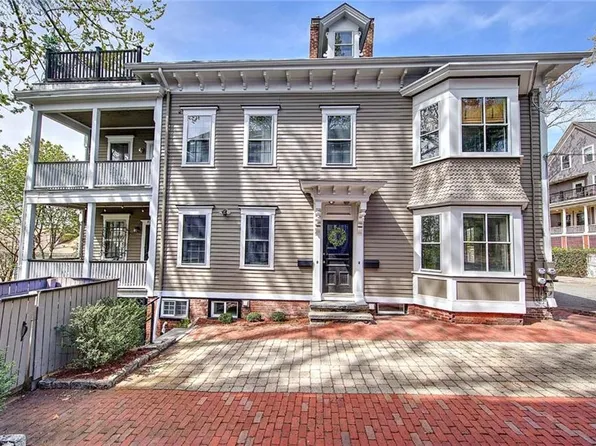 152 Congdon St #2, Providence, RI 02906