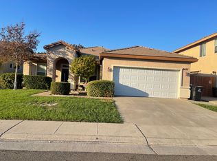 8677 Banton Cir, Elk Grove, CA 95624