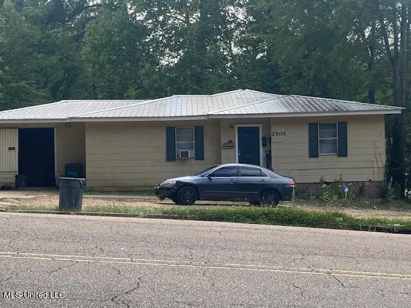 2505 Belvedere Dr, Jackson, MS 39204