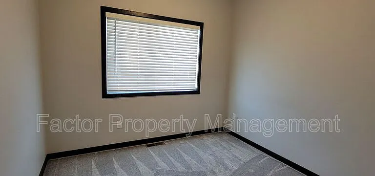 2188 Rolling Green Trl — Photo 18