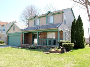 7866 Lake Crest Dr, Ypsilanti, MI