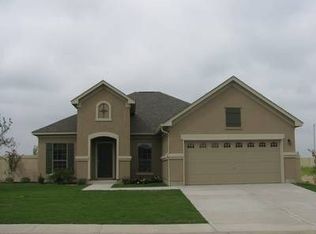 323 Michoacan Loop, Laredo, TX 78045