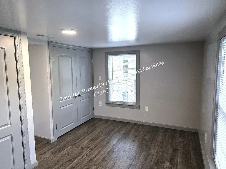 1119 Riverside Dr #2 — Photo 5