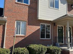 18530 East 14 Mile Road - B7