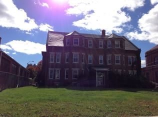 590 Front St APT 4, Chicopee, MA 01013