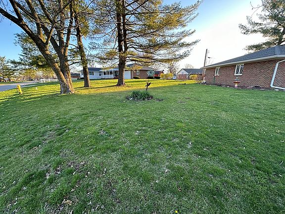 4th image of 5 Kellwood Dr
