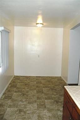 4th image of 3230 W 113th St APT E