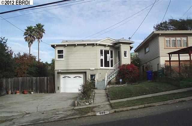 1st image of 688 Amador St