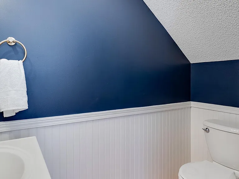 main floor - bathroom