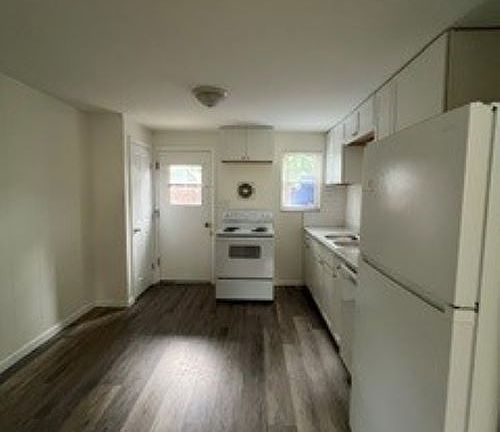 3rd image of 316 E William St #3