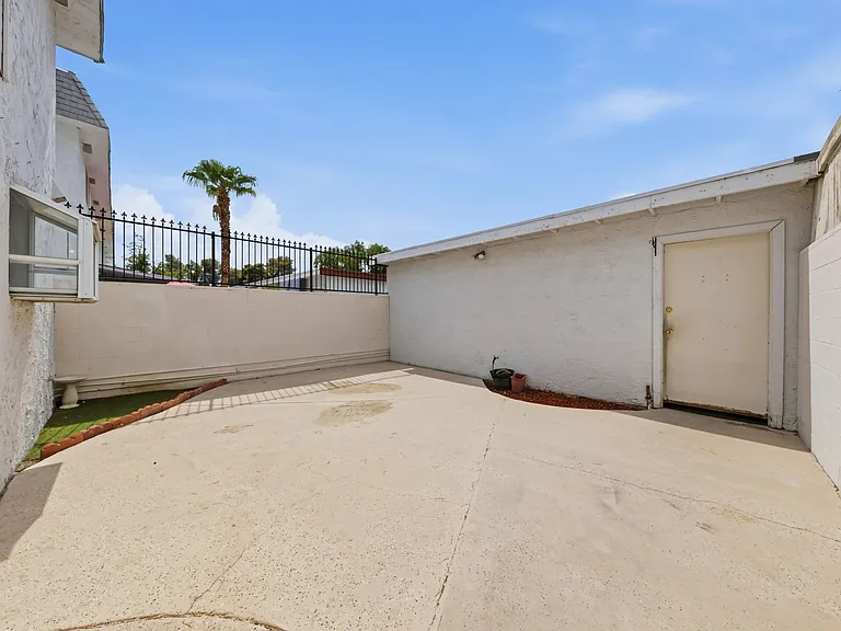 248 Greenbriar Townhouse Way — Photo 17