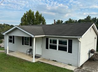 47 Pennington Way, Lavalette, WV 25535