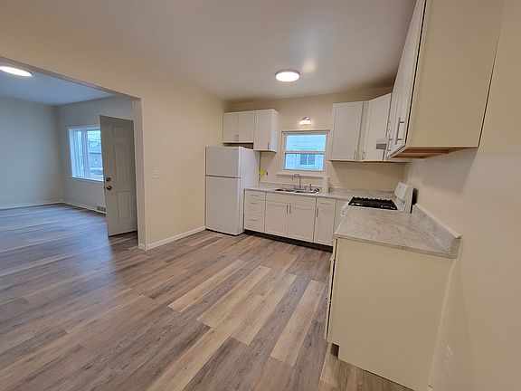 2nd image of 428 E 13th St Floor 1