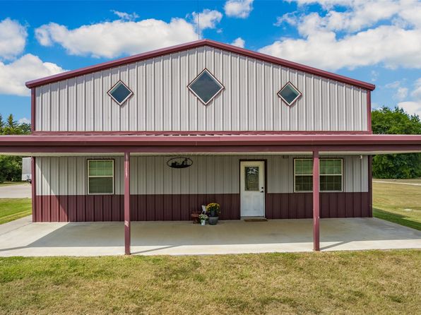 652 Rs County Rd, Pt, TX 75472
