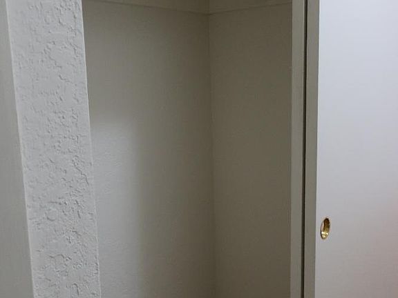 5th image of 2300 Buchanan St APT 1