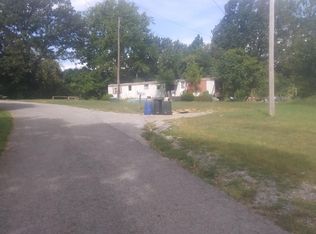 333 Shady Oak Dr, White Bluff, TN 37187