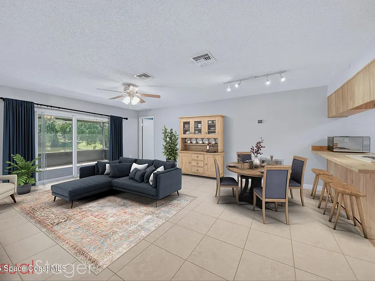 2224 Westminster Dr — Photo 8