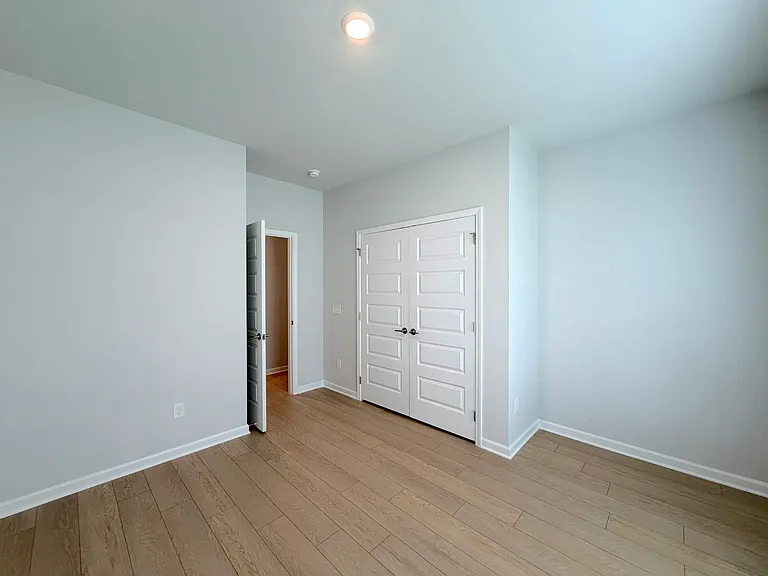 131 Clift Creek Dr — Photo 33