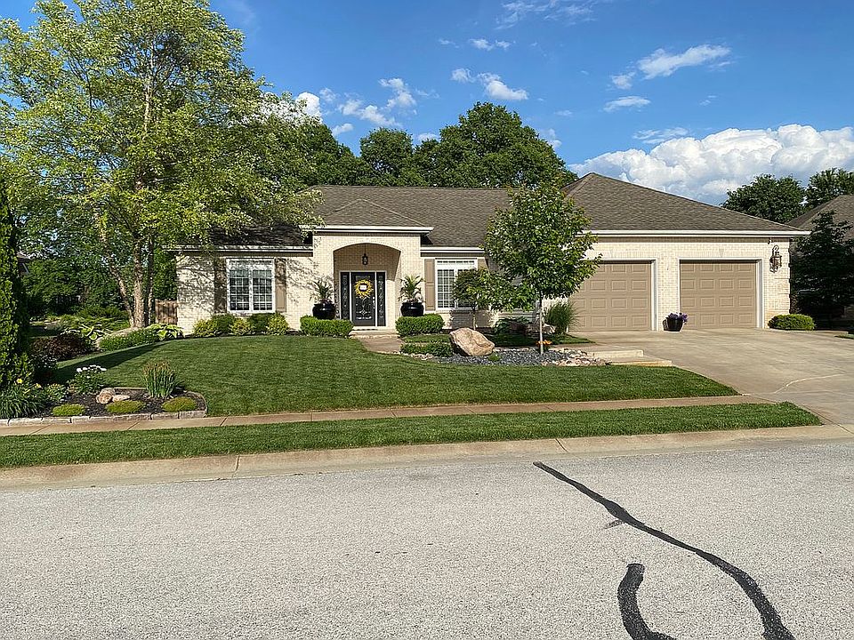 1st image of 13 Rushgrove Ct