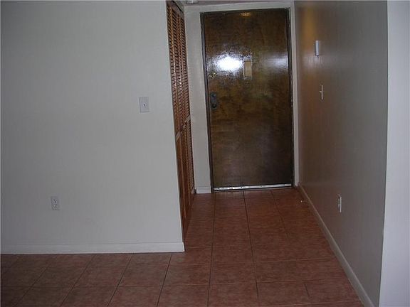 3rd image of 9015 SW 125th Ave #N208