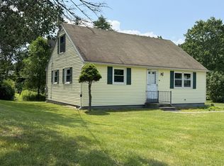 60 Overland Rd, Greenfield, MA 01301