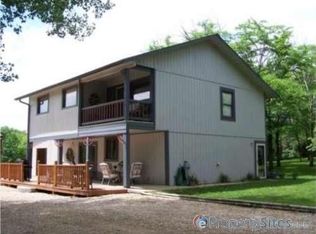 354 NW 1101st Rd, Centerview, MO 64019