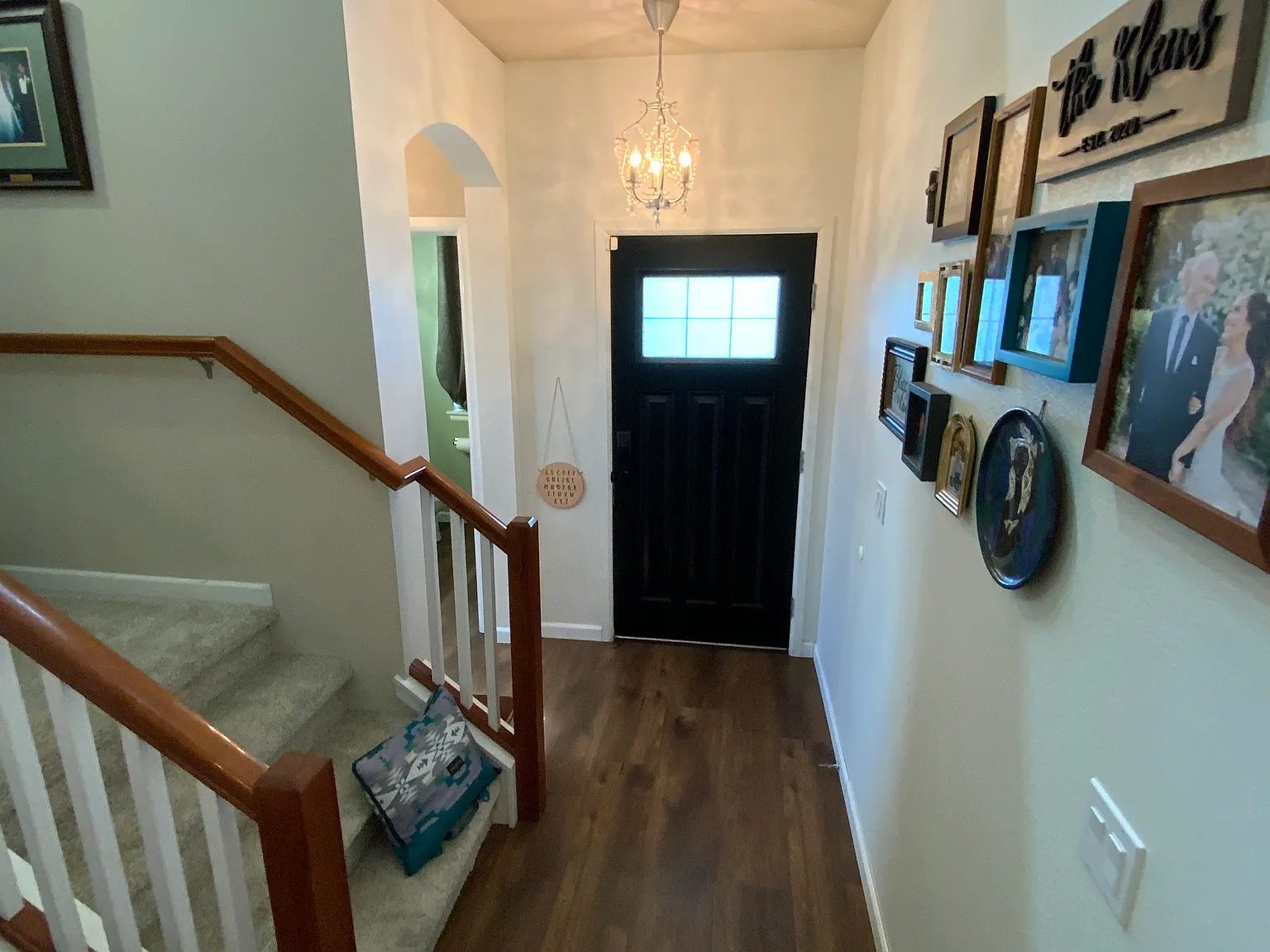 4 bed, 1950 sqft, $3,300 — Photo 2