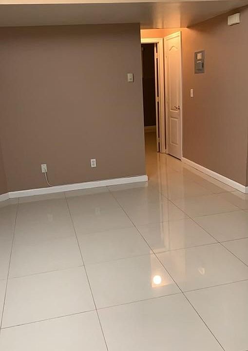 2nd image of 151 Essex Dr Floor 1