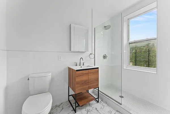 Rented by NOVO Living LLC | media 7