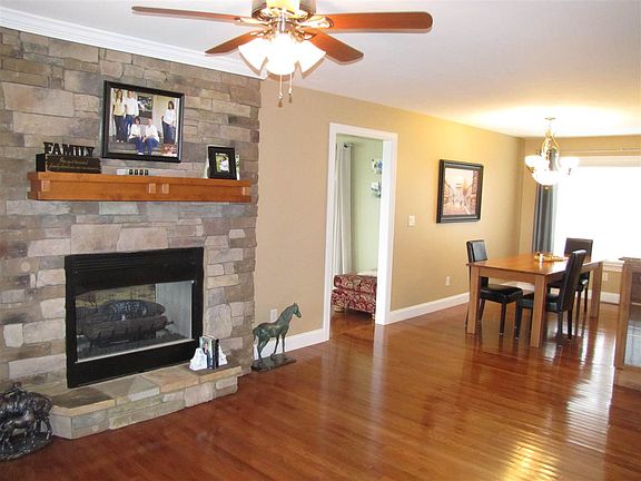 3rd image of 5717 Christine Ln