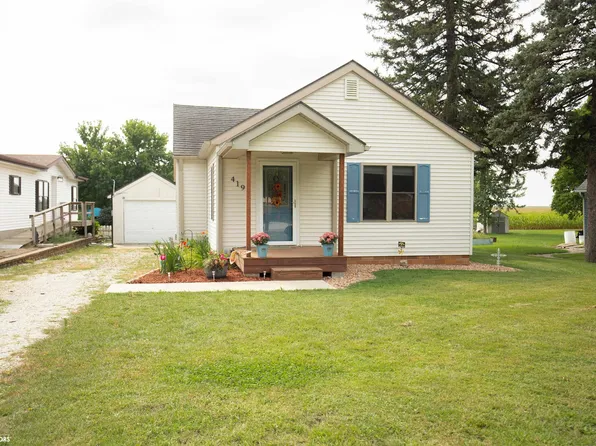 419 Clay St, Whittemore, IA 50598