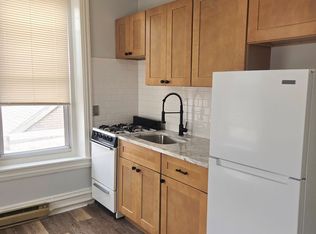 962 W Hamilton St, Allentown, PA 18101
