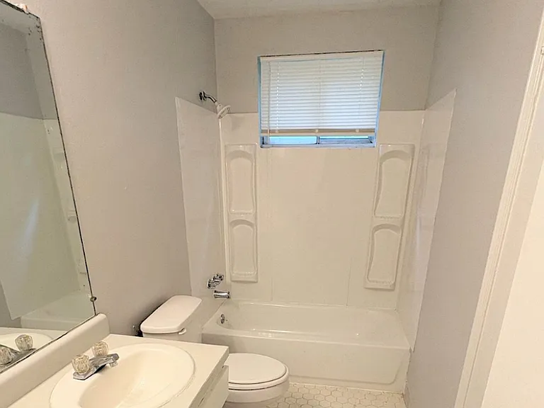3666 Bluff Wood Dr — Photo 6