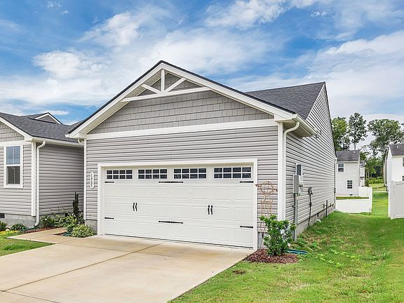 3rd image of 1905 Quail Run Way