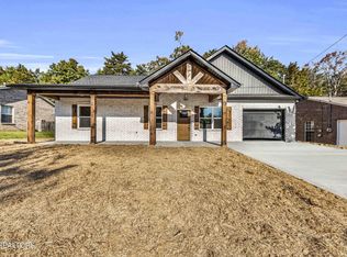 7119 Calgary Dr, Corryton, TN 37721