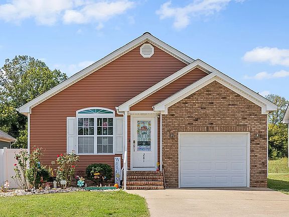 4th image of 281 Eagle Cove Dr