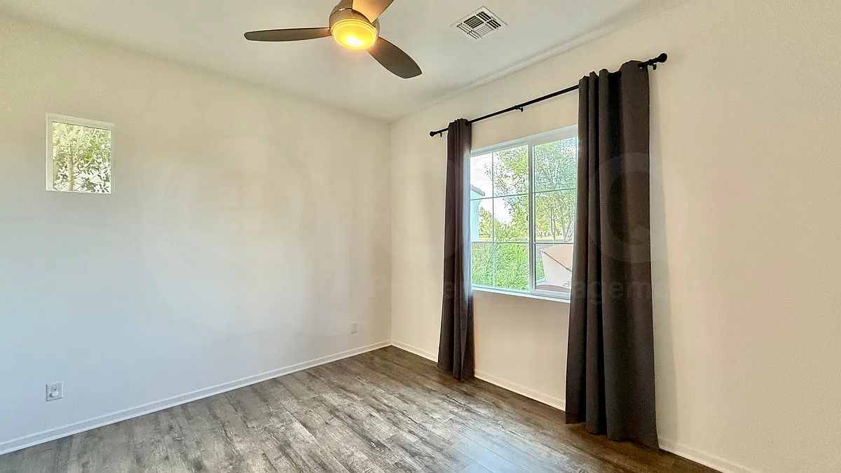 3 bed, 2.0 bath, 2210 sqft, $2,999 — Photo 2