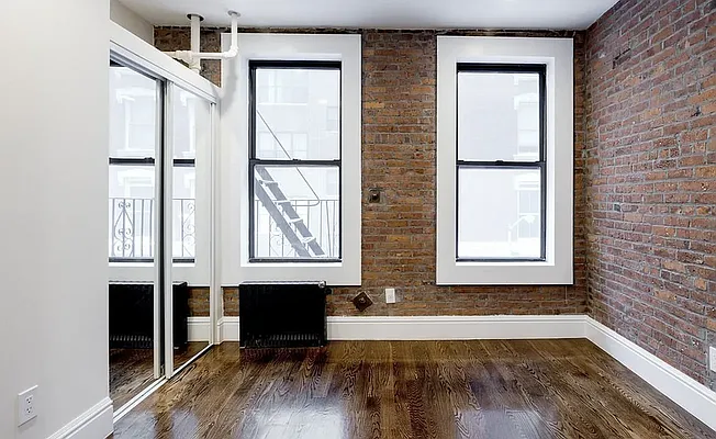 Rented by Douglas Elliman | media 8