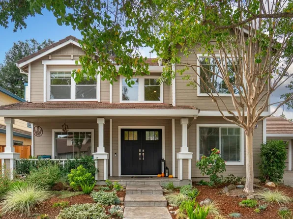 1754 Burgundy Court, Petaluma, CA 94954