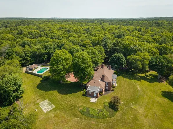 159 Woodland Mead, South Hamilton, MA 01982