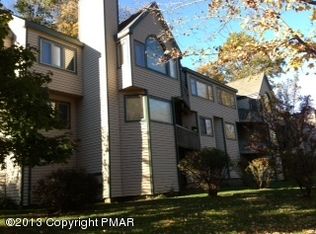 330 Hollow Rd #22, East Stroudsburg, PA 18302