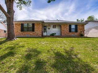 1026 Lakeview Dr, Mesquite, TX