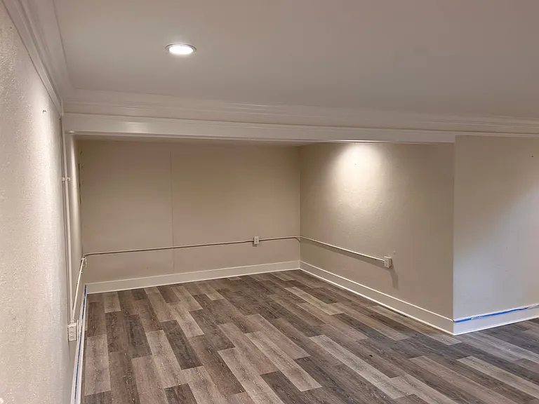 2713 Six Mile Ln — Photo 19