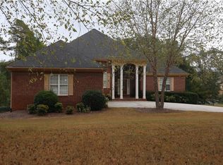 1037 Lyndhurst Way SE, Conyers, GA 30013