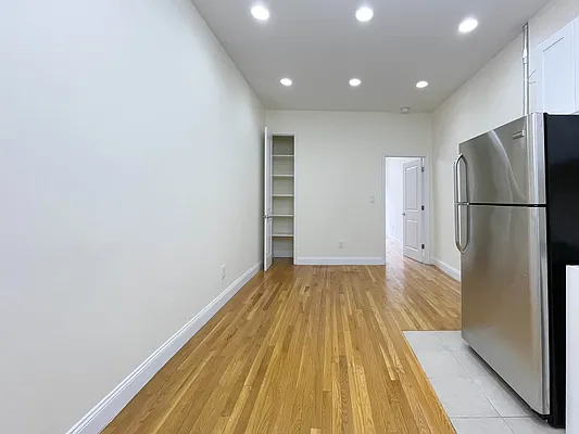 Rented by ERNY LLC | media 13