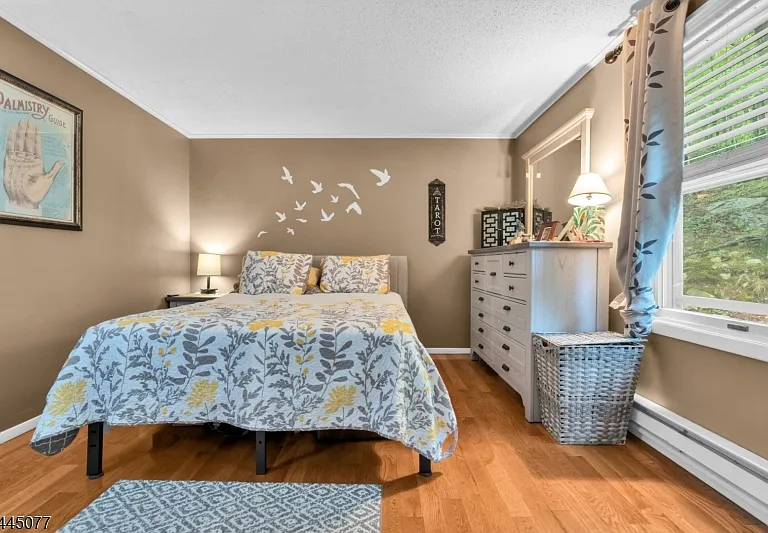 76 Valley View Dr — Photo 13