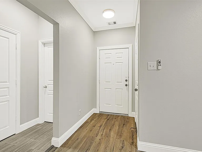 11015 Harston Dr — Photo 4