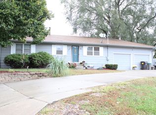 20512 Greenview Rd, Council Bluffs, IA 51503